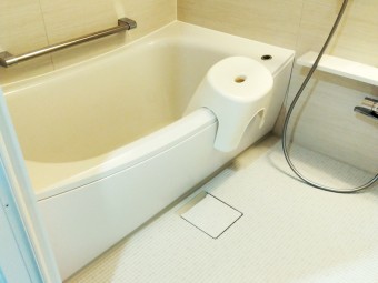 頭の真上からシャワーをたっぷり浴びて気分爽快♪　目黒区M様邸